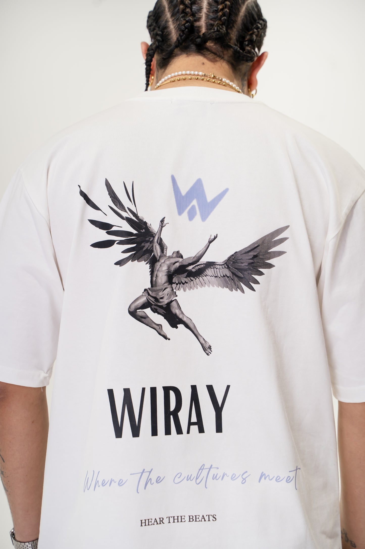 "Leap the W" Camieta Oversize