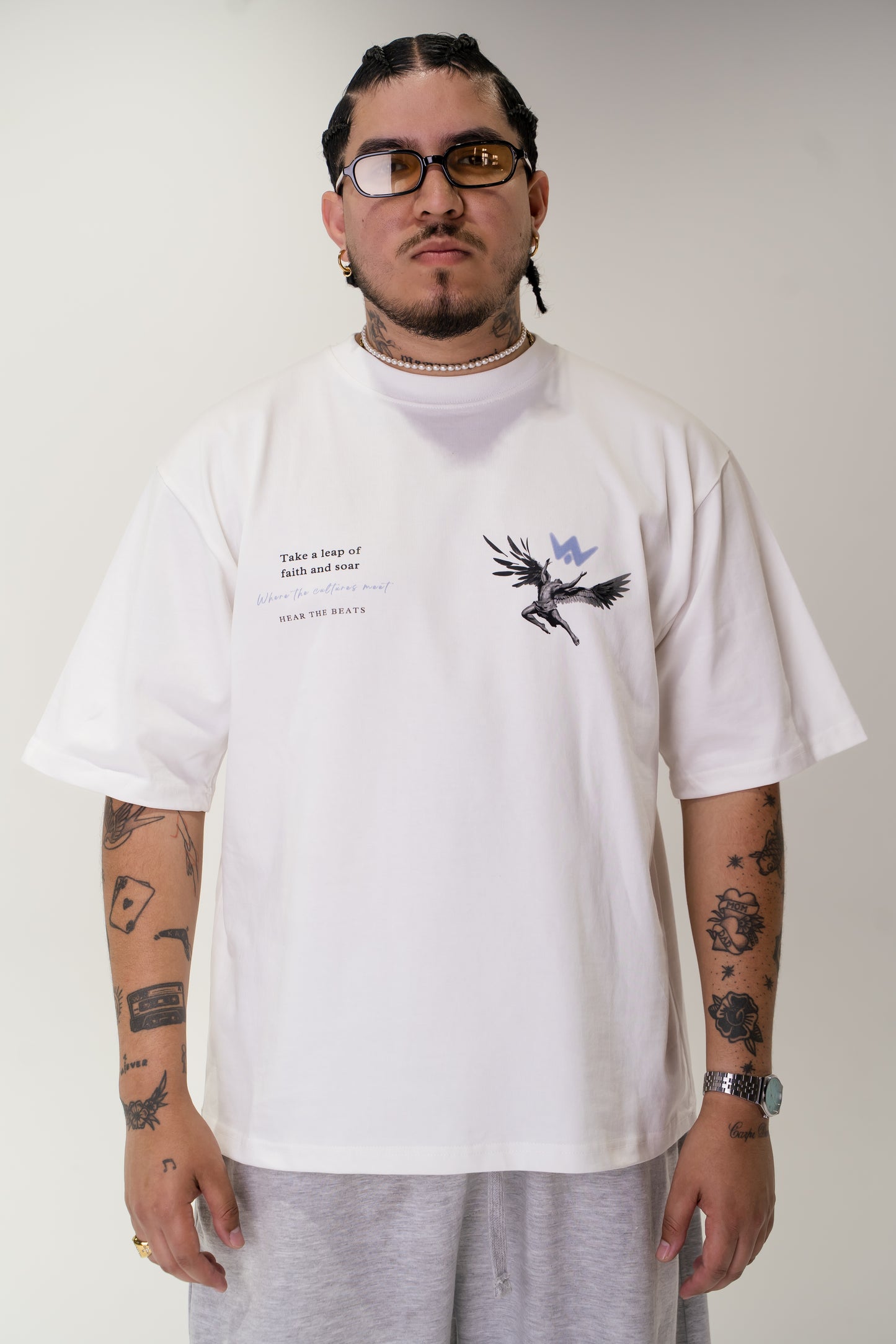 "Leap the W" Camieta Oversize