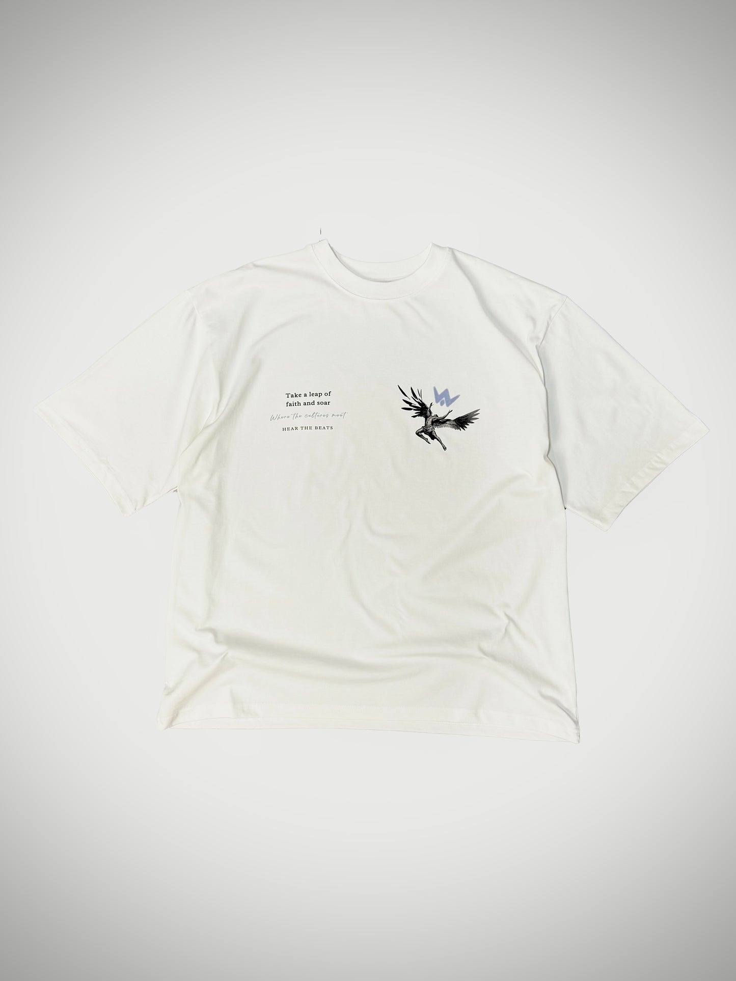 "Leap the W" Camieta Oversize